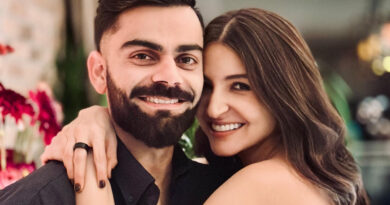 Akaay Kohli Photo: इंडिया-ऑस्ट्रेलिया मैच से लीक हुई फोटो Anushka-Virat के बेटे की नहीं तो किसकी है?